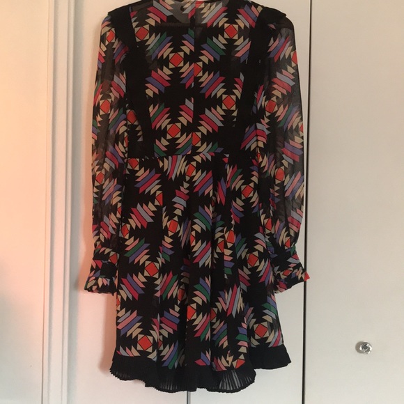 Sfera Collection Southwestern Aztec, Light Flowy Dress, Size Medium - Picture 3 of 14